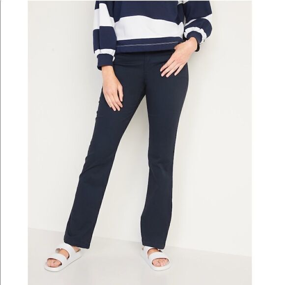 Old Navy Mid-Rise Bootcut Khakis Pants Size 0 - Picture 1 of 11